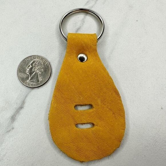 Soft Yellow Leather Keychain Keyring - Picture 3 of 8